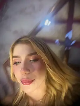 valeryfox__ live XXX chat