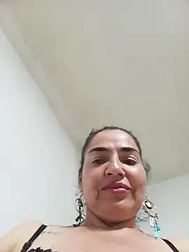 MaryRoze_'s Webcam Show