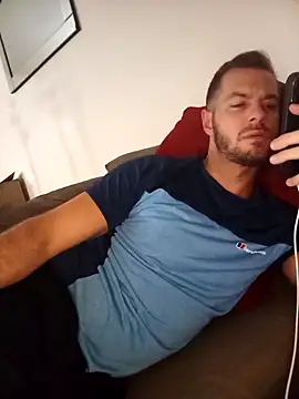 THE_CHEEKY_ALPHA – Naživo XXX chat