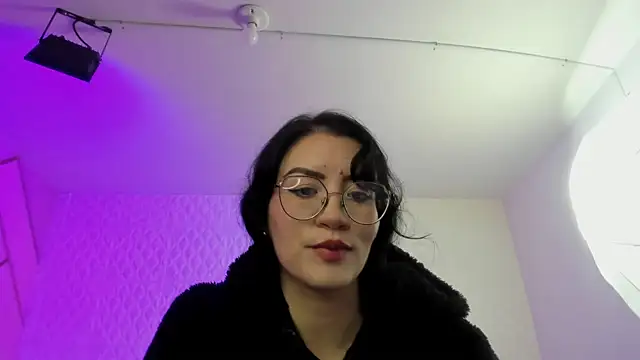 Violetaa_diazz – Naživo XXX chat