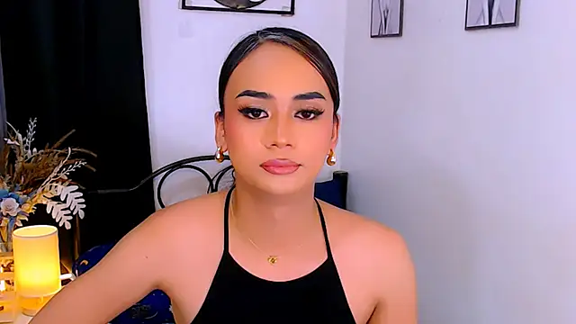 Zialustts লাইভ XXX চ্যাট