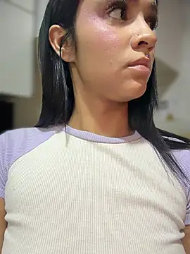 Isabella-Teen 现场XXX聊天