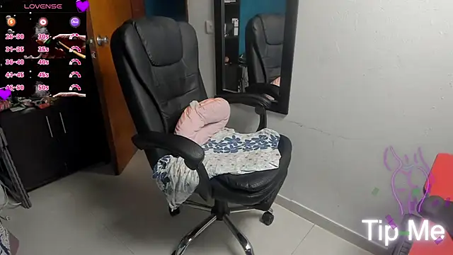 دردشة peanut_tangerine الجنسي ة المباشرة