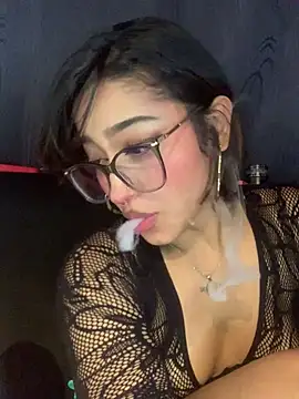 LilithMonette 现场XXX聊天