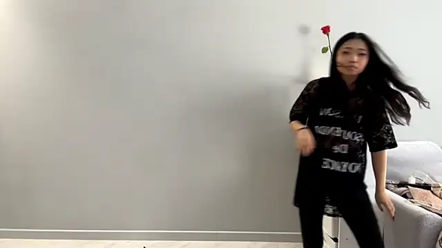 SweetMiaXO Adlı Modelin Canlı XXX Sohbeti