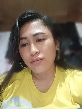 Chatroom XXX en direct de Filipina_Desire