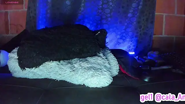 Cata-angel's Live XXX Chat