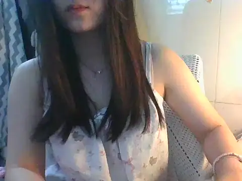 Chatroom XXX en direct de Linzly