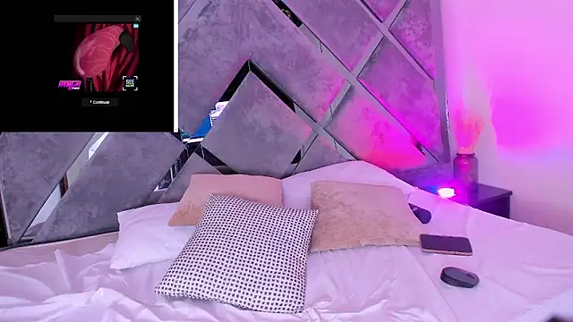 luciagray1's Live XXX Chat