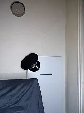 AMYRA_HOT: вебкам-шоу