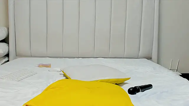 _heavenlysentn Webbikameraesitys