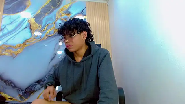 Онлайн чат XXX DaviidBuckx_