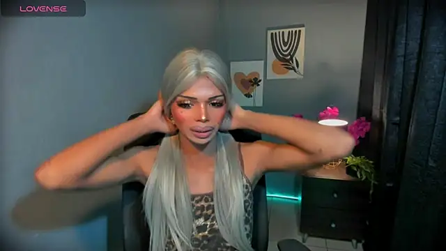 عرض كام xEllaineCumsLotx