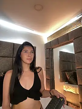 BrigitteVonsのライブXXXチャット