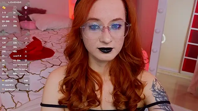 WICKEDEMBER Chat XXX in diretta