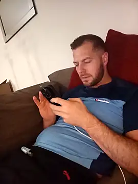 THE_CHEEKY_ALPHA Live XXX-chat