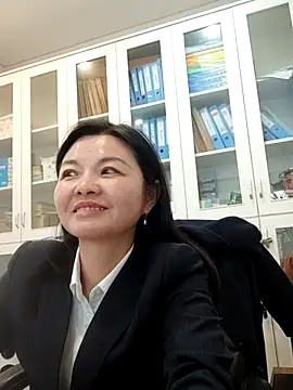 ialnuyoa_hのライブXXXチャット