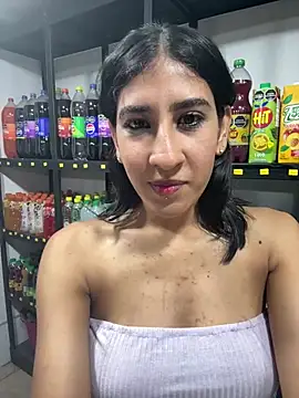 Pokazy przed kamerką – Violet_rousse7