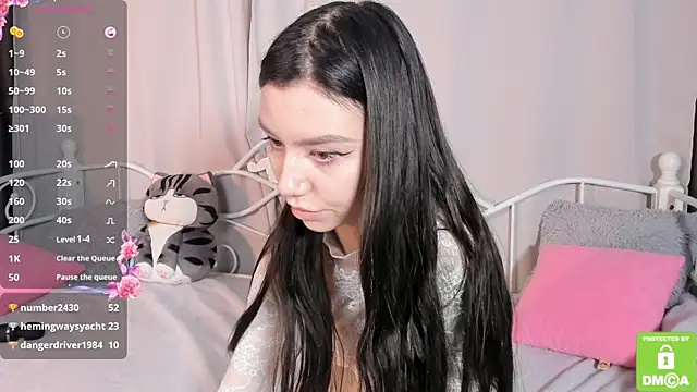 Amelia_skyy Adlı Modelin Canlı XXX Sohbeti