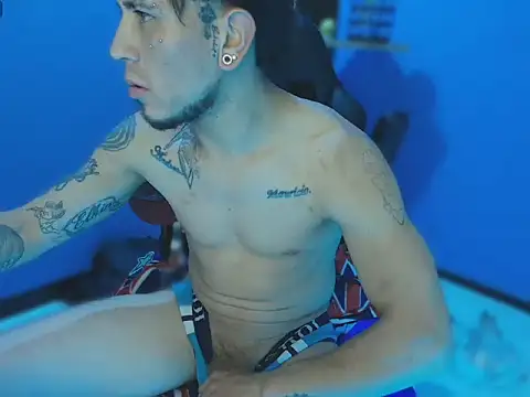 Thonixxx_mr 网络视讯表演