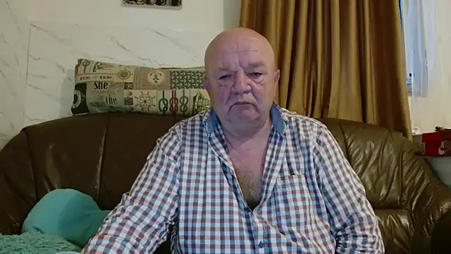 fullballs6's Webcam Show