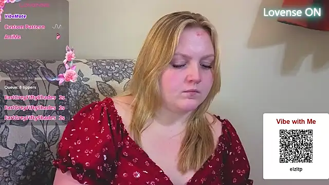 PhatAssBlond লাইভ XXX চ্যাট