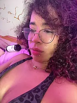 Woo_isDaphne live XXX chat