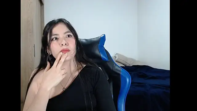 EloiseJunのライブXXXチャット