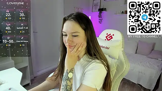 Laura_CollinsS Adlı Modelin Canlı XXX Sohbeti