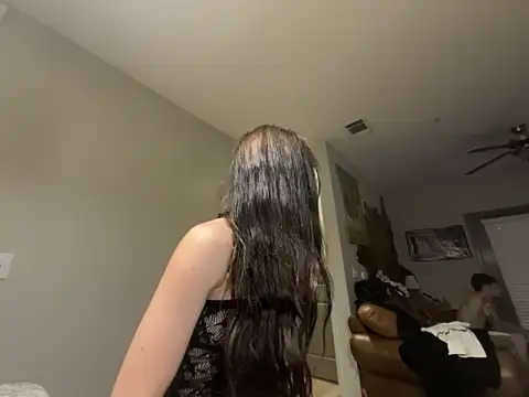 ash10alex's Live XXX Chat