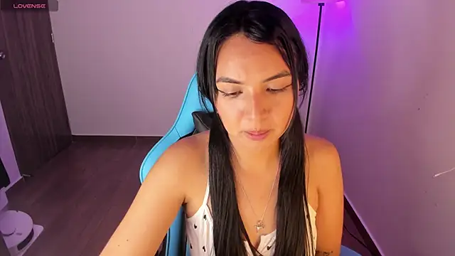 Živý XXX chat Nicole_Ss