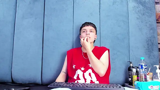 Chat XXX en directo de Megan_Thompson_