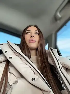 Czat XXX na żywo – Charming_Ritta