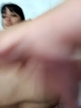 agustina_0o Pertunjukan Webcam