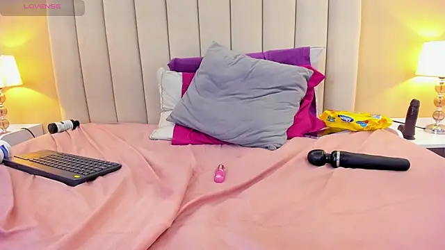 Rachel_Donnelly Adlı Modelin Canlı XXX Sohbeti