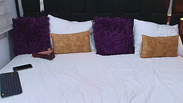 Tokio_Sweetdoll: онлайн-секс-чат