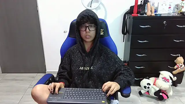 Chat XXX en directo de thomascooper7