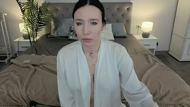 XXX chat uživo modela NikkiGoldSide