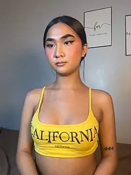 Diannellove Adlı Modelin Canlı XXX Sohbeti