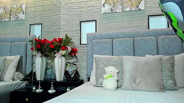 XXX chat uživo modela LanaRouse