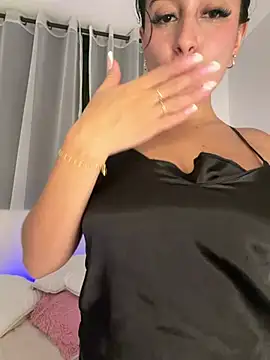 Webkamerová show Mia_arabs