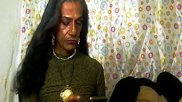 عرض كام Lobaveterana_sex