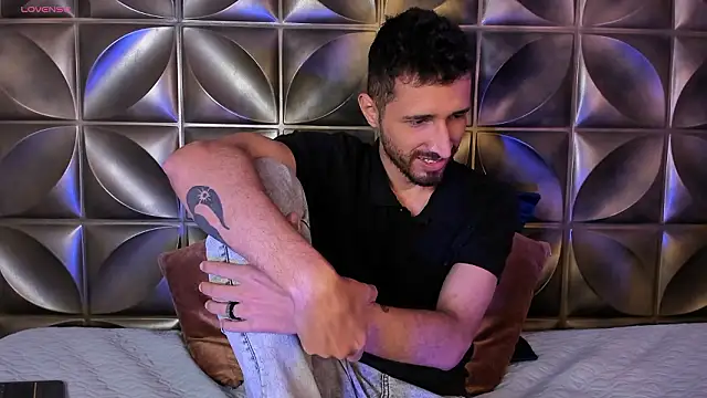 sam_bisex live XXX chat