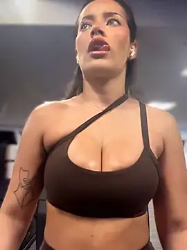 Živý XXX chat Risky_Workouts