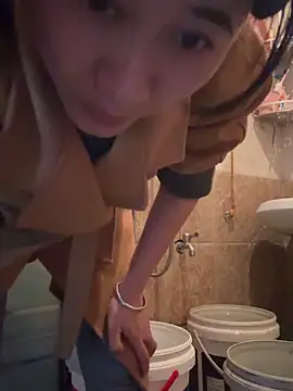 daaqnn 现场XXX聊天