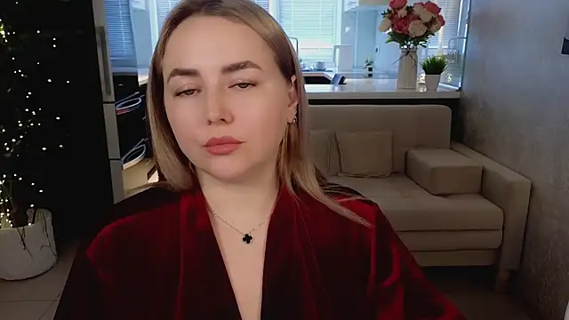 Chat +18 de Mira_Mermayd ao vivo