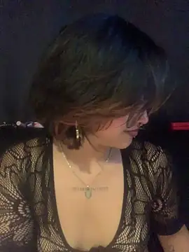 XXX chat uživo modela LilithMonette