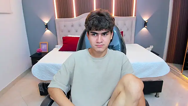 Chat +18 de Tommy18__ ao vivo