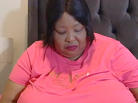 nancy111のライブXXXチャット