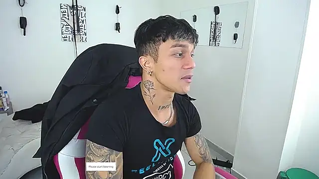 Leonard_Price Live XXX-chat